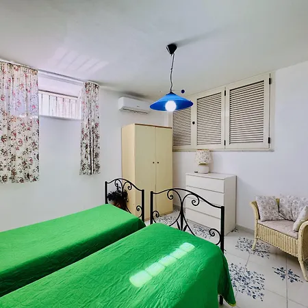 Yourhome - Assia House