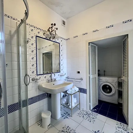 Holiday home Yourhome - Assia House